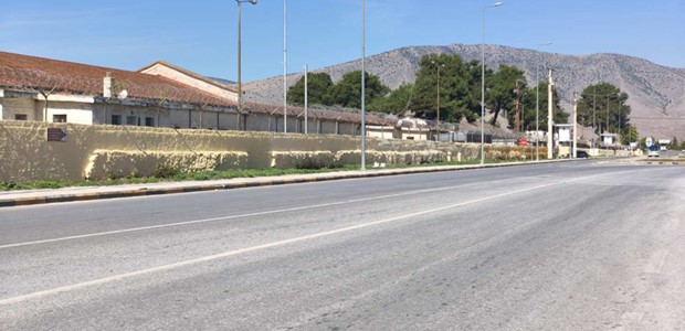 Kλείνει το στρατόπεδο στον Αμπελώνα